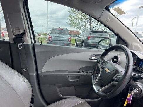 Used 2013 Chevrolet Sonic LTZ image 29