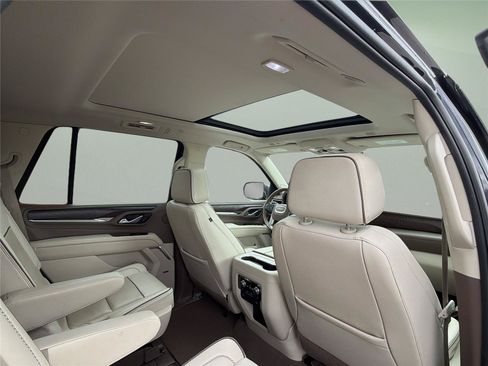Used 2023 GMC Yukon Denali AWD/4WD image 22