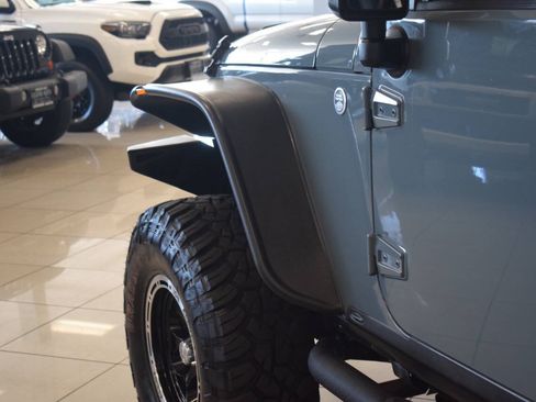 Used 2014 Jeep Wrangler Unlimited Sport w/ Quick Order Package 24S AWD/4WD image 31