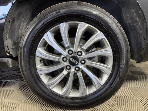 Used 2024 Lincoln Navigator L 4WD image 22