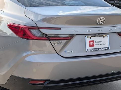 Certified 2025 Toyota Camry XLE FWD image 8