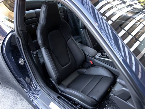 Certified 2022 Porsche 911 Carrera RWD image 51