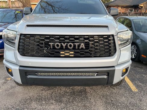 Used 2018 Toyota Tundra SR5 w/ TRD Off Road Package image 2