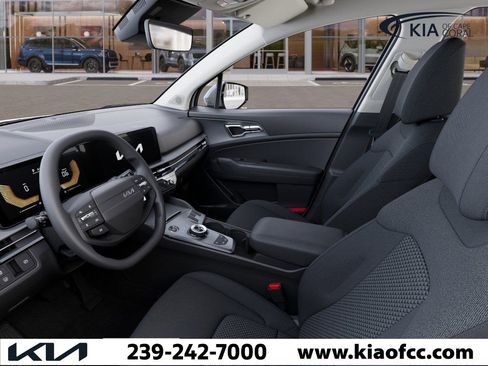 New 2026 Kia Sportage LX image 17