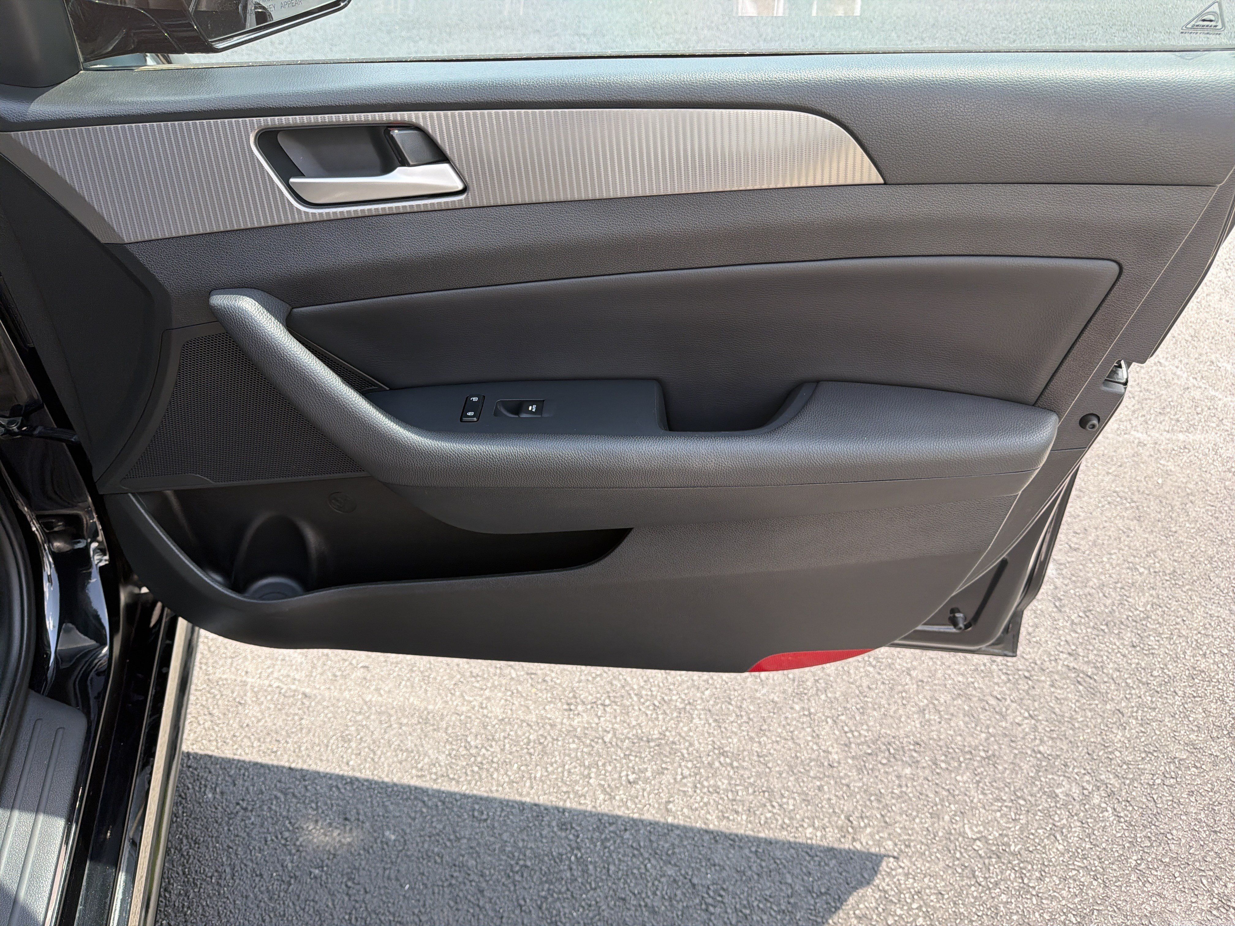 Used 2018 Hyundai Sonata Sport FWD image 14
