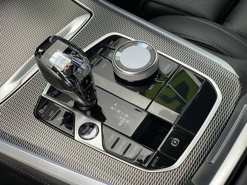 Used 2023 BMW X5 xDrive40i w/ M Sport Package image 22