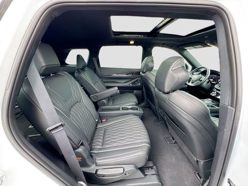 Used 2026 INFINITI QX60 Autograph w/ Dark Cargo Package AWD/4WD image 28