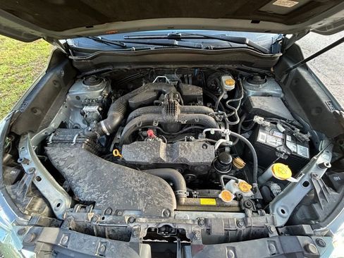 Used 2018 Subaru Forester 2.5i AWD/4WD image 12