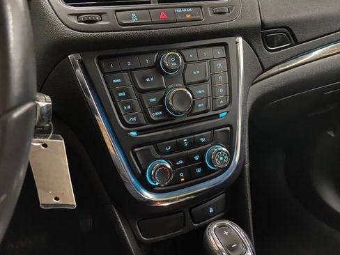 Used 2013 Buick Encore FWD image 38