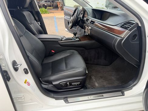 Used 2013 Lexus GS 350 w/ Premium Pkg RWD image 15