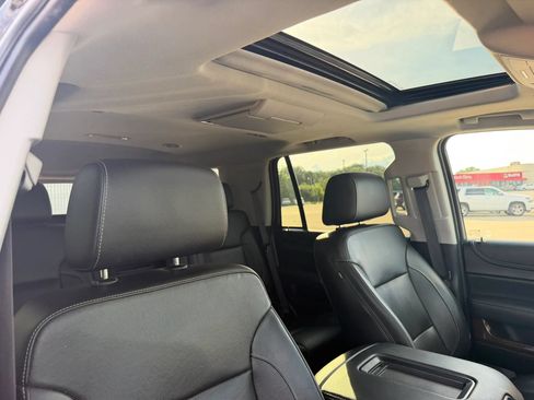 Used 2019 GMC Yukon SLT w/ Premium Edition AWD/4WD image 84