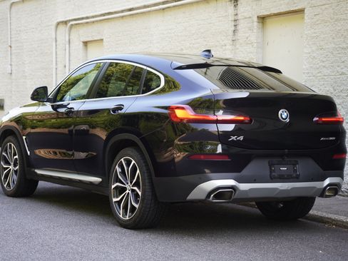 Used 2022 BMW X4 xDrive30i w/ Premium Package 2 AWD/4WD image 5
