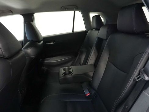 Used 2023 Toyota Corolla Cross XLE image 16
