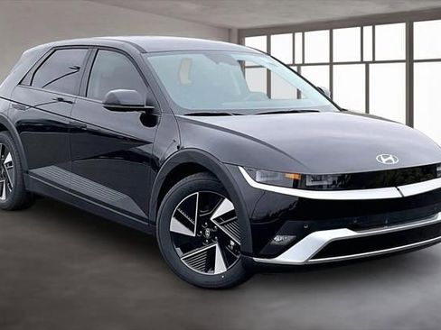 New 2026 Hyundai Ioniq 5 SEL RWD image 1