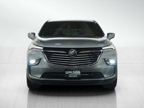 Used 2023 Buick Enclave Essence image 8