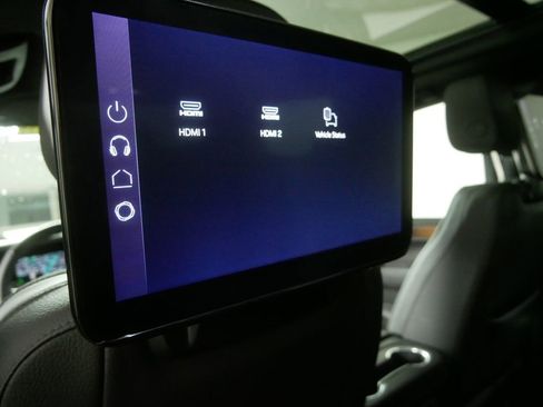 Used 2025 GMC Yukon Denali w/ Advanced Technology Package image 21