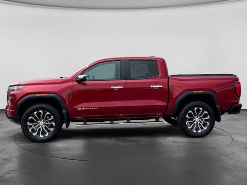 Used 2025 GMC Canyon Denali AWD/4WD image 6