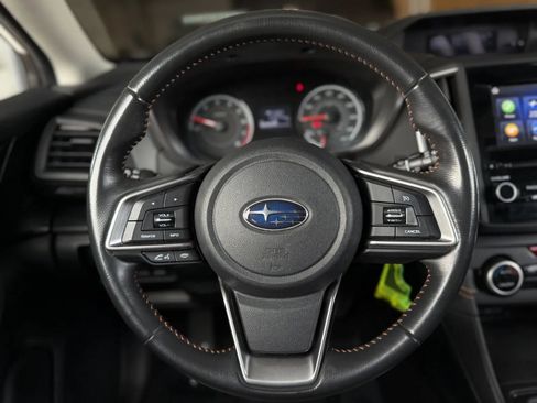 Used 2020 Subaru Crosstrek 2.0i Premium AWD/4WD image 19