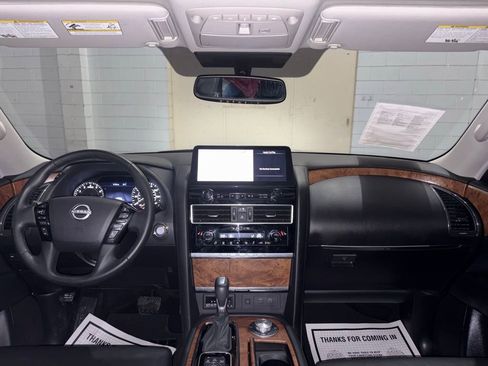Used 2024 Nissan Armada SL w/ Captain's Chairs Package image 26