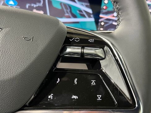 New 2026 Cadillac Vistiq Luxury AWD/4WD image 29