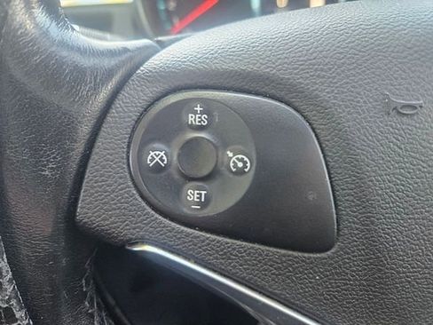 Used 2019 Chevrolet Impala Premier FWD image 12