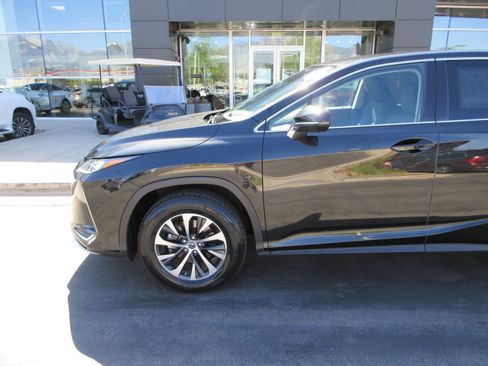 Used 2022 Lexus RX 350 AWD w/ 3500 lbs Tow Prep Package image 2
