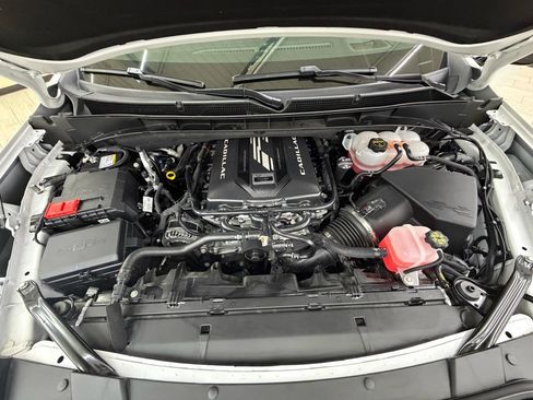 Used 2025 Cadillac Escalade V w/ LPO, ONYX Package image 65