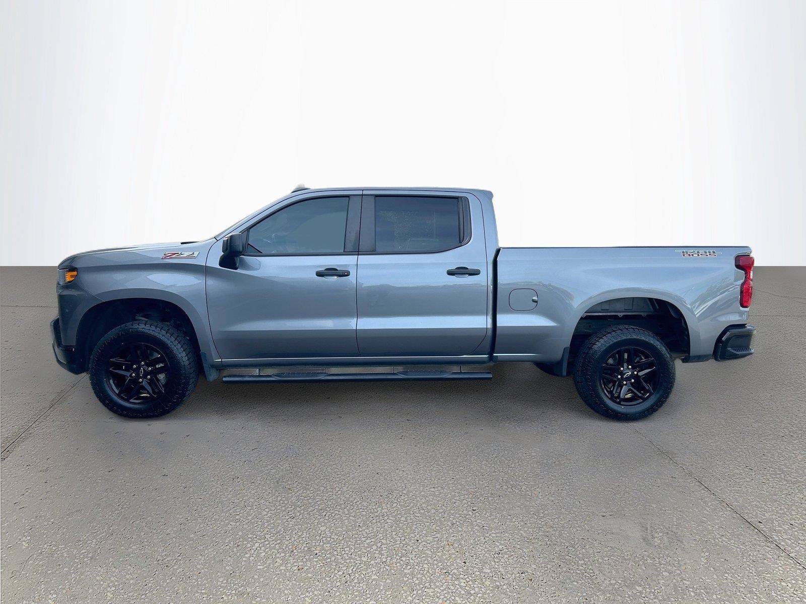 Used 2021 Chevrolet Silverado 1500 Custom Trail Boss w/ LPO, Dark Essentials Package AWD/4WD image 7