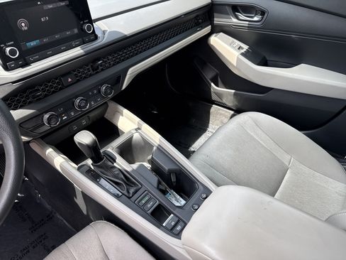 Certified 2023 Honda Accord LX image 30