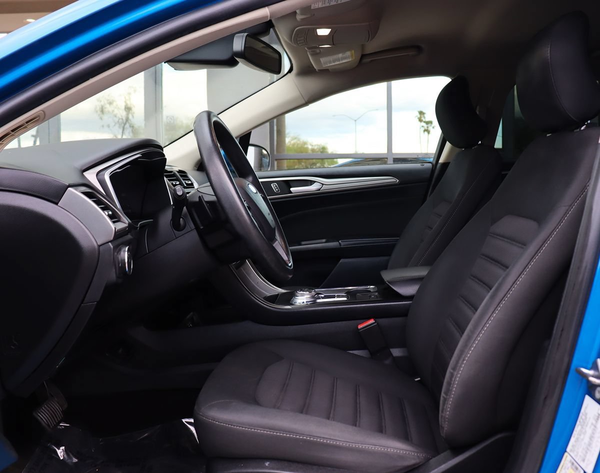 Used 2019 Ford Fusion SE FWD image 38