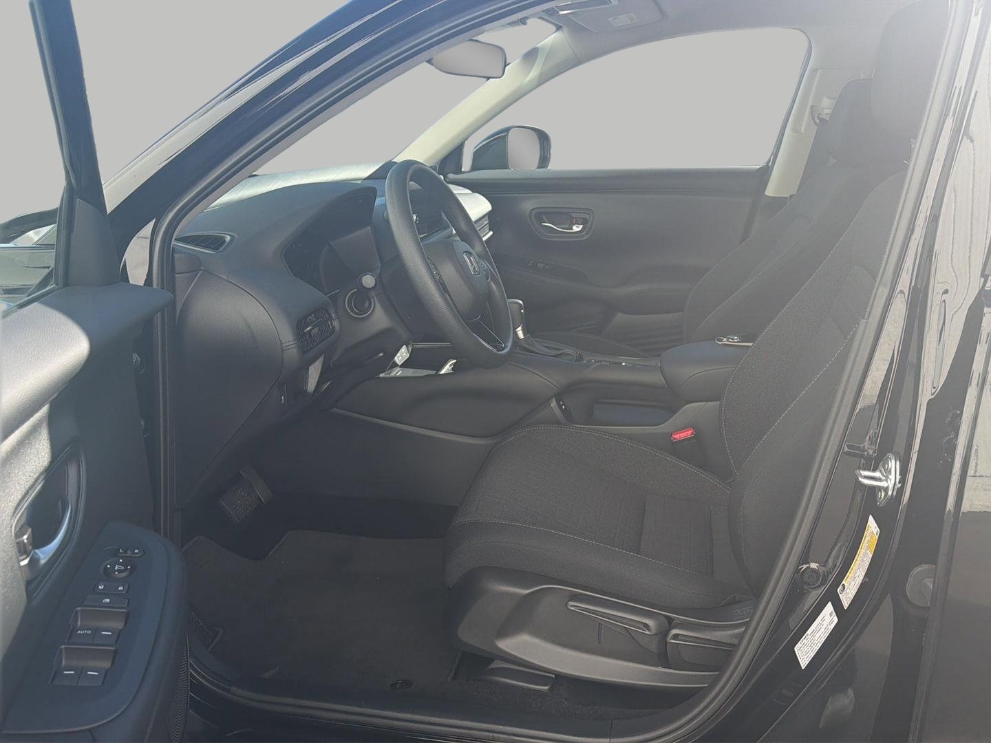 Used 2026 Honda HR-V LX image 11