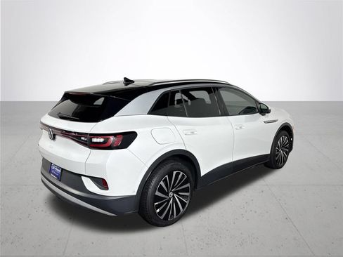 Certified 2023 Volkswagen ID.4 Pro S Plus AWD/4WD image 8