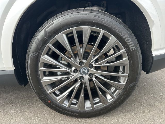 New 2026 Lexus RX 350 w/ Convenience Package AWD/4WD image 18