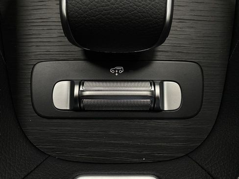 New 2026 Mercedes-Benz GLS 450 4MATIC image 30