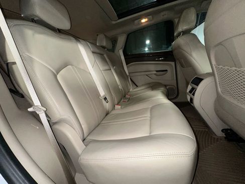 Used 2015 Cadillac SRX Luxury w/ Driver Awareness Package image 28