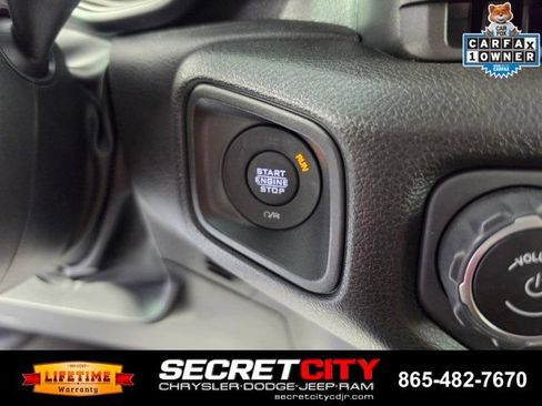 Used 2024 Jeep Wrangler Unlimited Sport AWD/4WD image 23