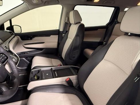 Used 2026 Honda Odyssey Elite image 26