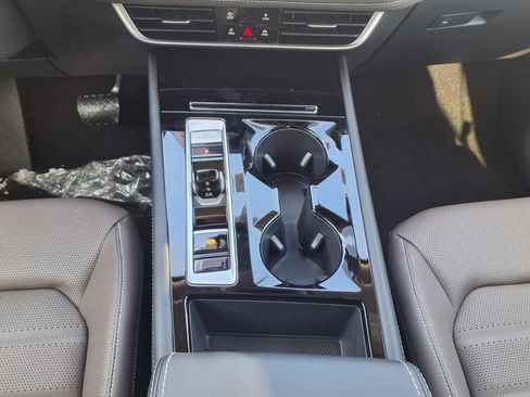 New 2026 Volkswagen Atlas SEL image 18