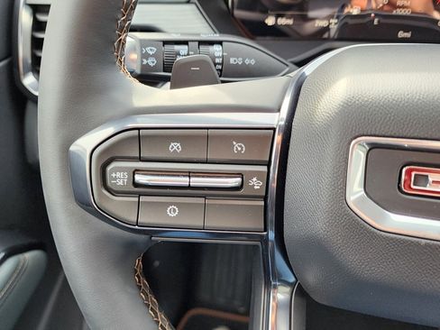 New 2026 GMC Acadia AT4 w/ Luxury Package image 20