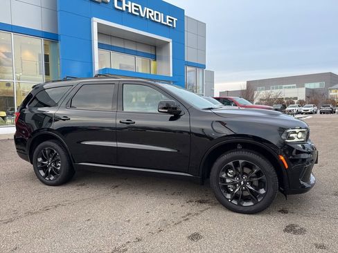 Used 2025 Dodge Durango GT image 24