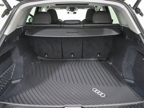 Used 2025 Audi Q5 Premium Plus w/ Premium Plus AWD/4WD image 20