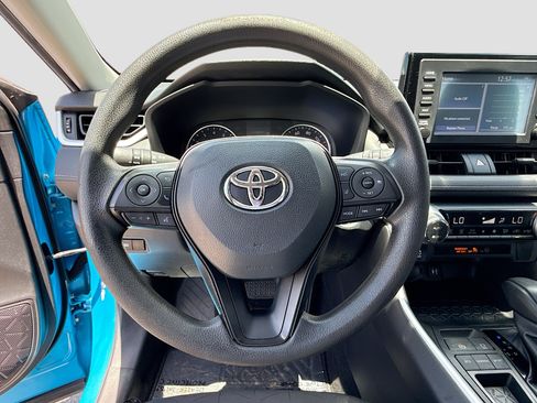 Used 2019 Toyota RAV4 XLE FWD image 39