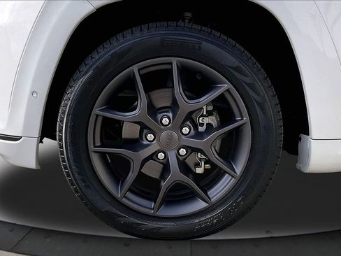 Used 2020 Jeep Grand Cherokee Limited X image 35