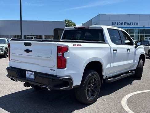 Used 2023 Chevrolet Silverado 1500 LT Trail Boss w/ Protection Package AWD/4WD image 10