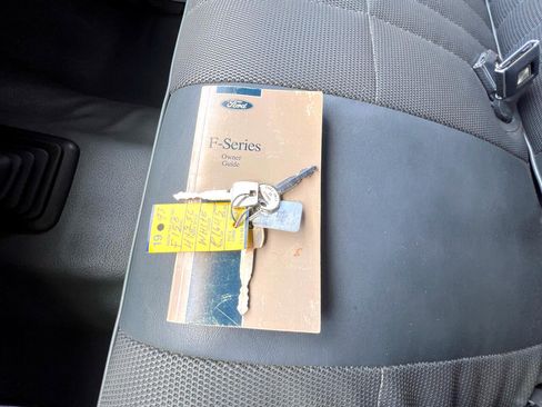 Used 1993 Ford F150 XL image 57