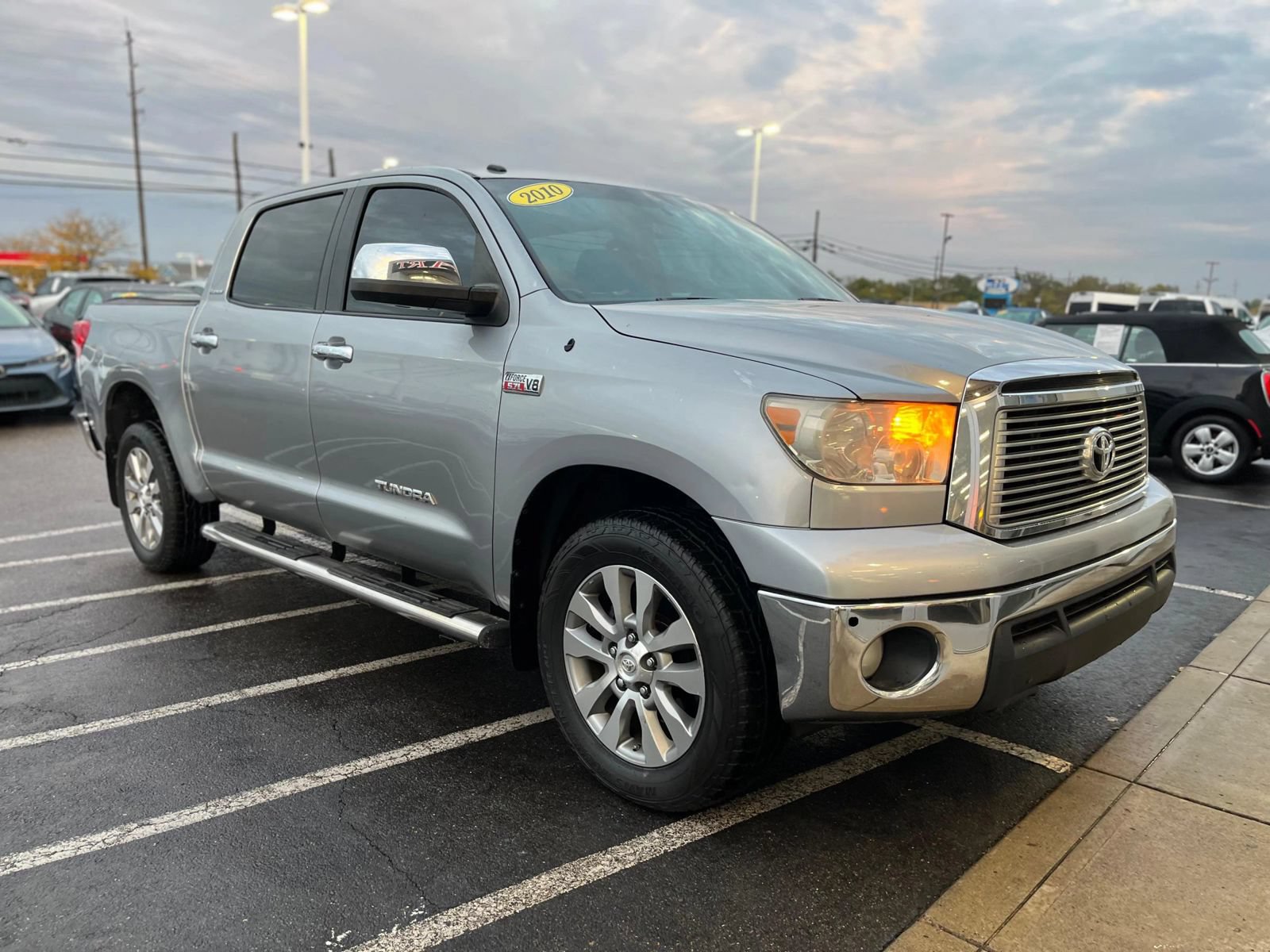 Used 2010 Toyota Tundra Limited w/ Platinum Pkg AWD/4WD image 2