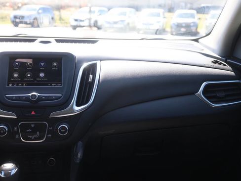 Used 2019 Chevrolet Equinox LT AWD/4WD image 24