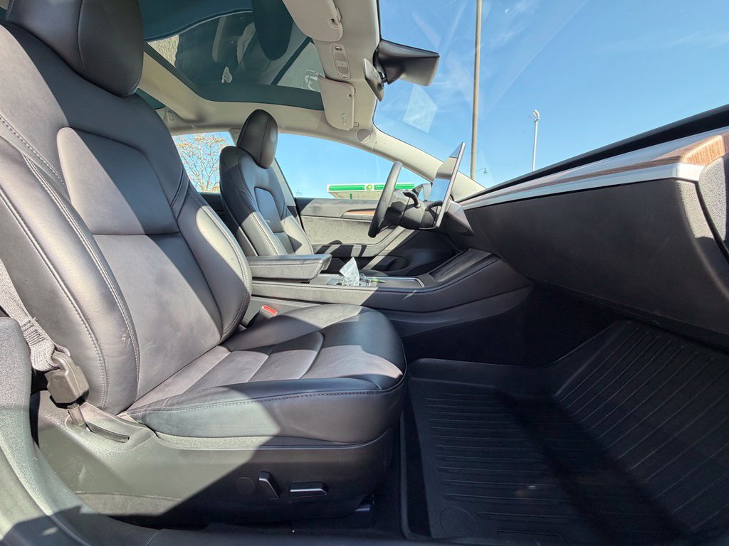 Used 2023 Tesla Model 3 Standard Range RWD image 73