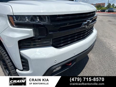Used 2019 Chevrolet Silverado 1500 RST AWD/4WD image 11