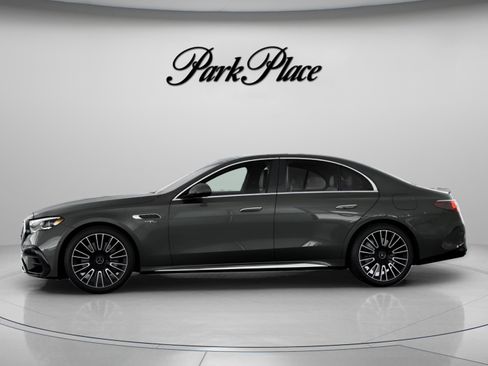New 2026 Mercedes-Benz E 53 AMG e 4MATIC Sedan image 4
